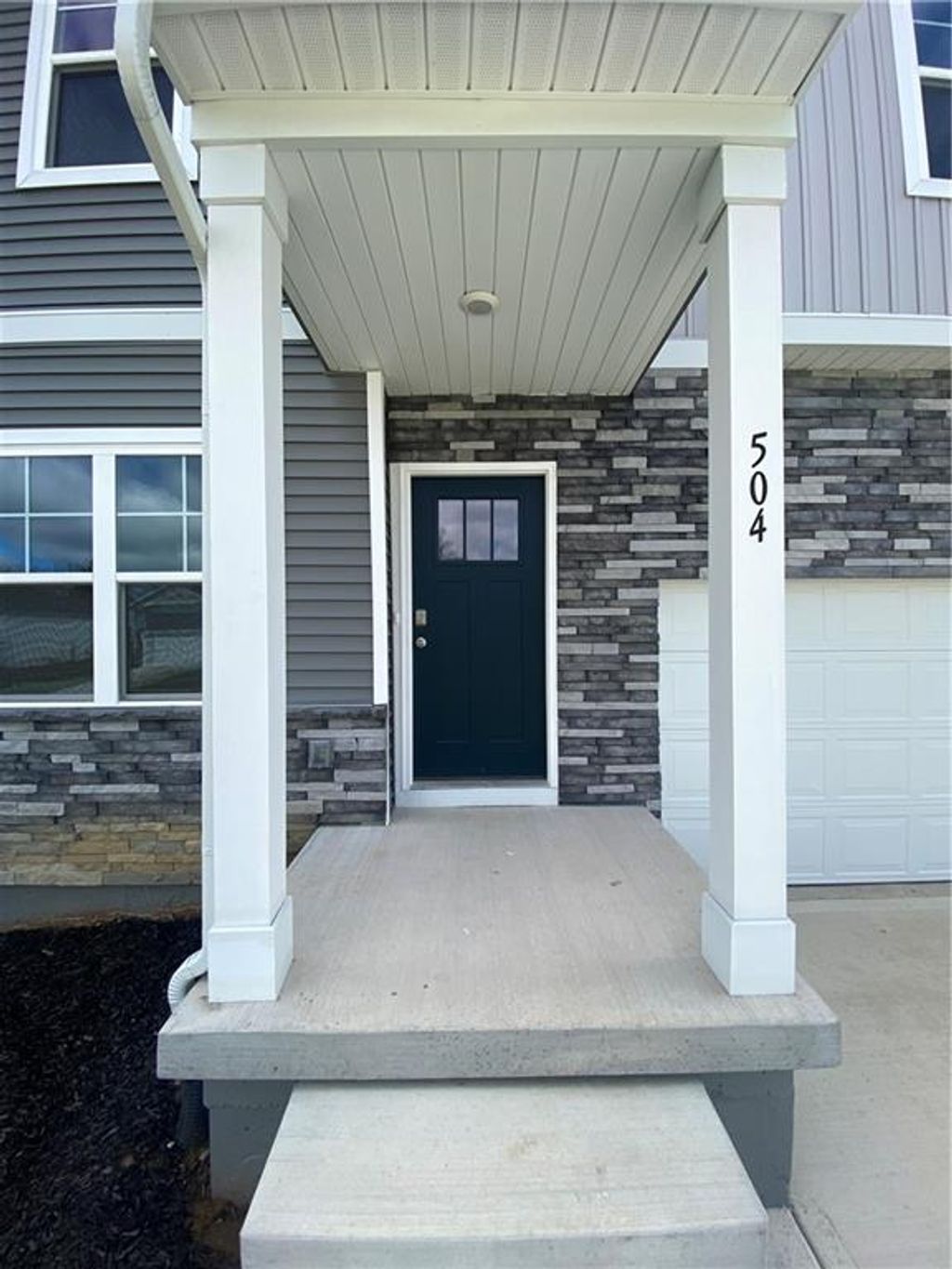 Photo of 504 Ella's Way, Liberty, MO 64068 (MLS # 2602003)