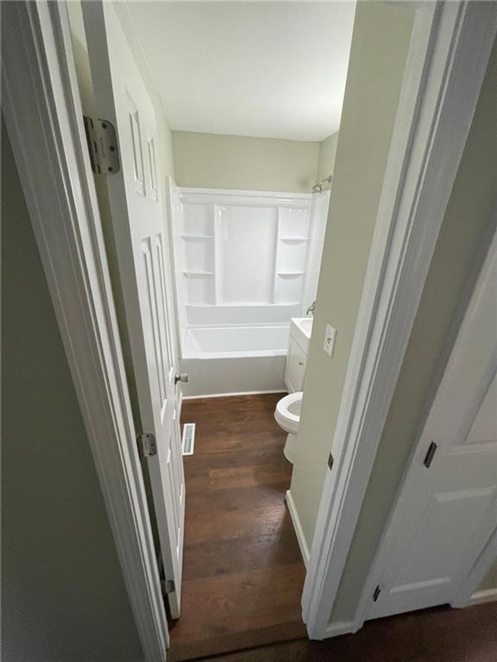 Photo of 191 Grant Street, Liberty, MO 64068 (MLS # 2610771)