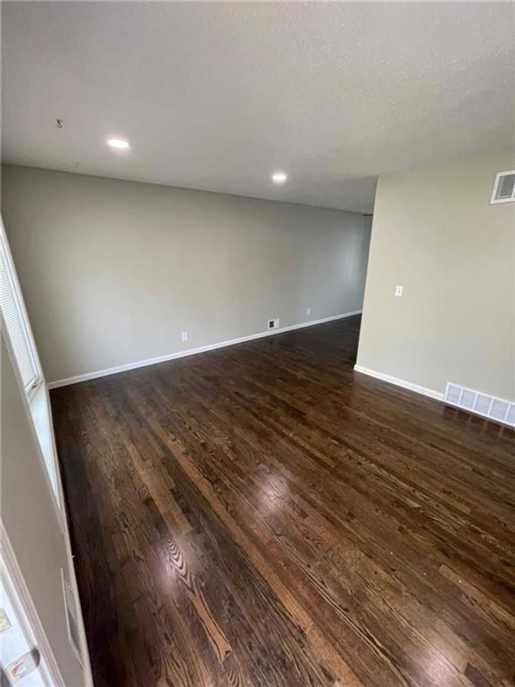 Photo of 191 Grant Street, Liberty, MO 64068 (MLS # 2610771)