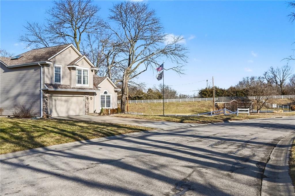 10620 Rowland Avenue