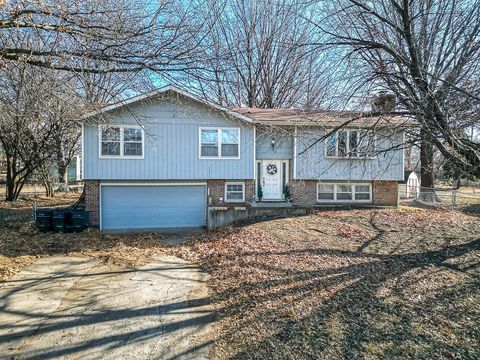 2404 Bush Creek Drive Lawrence KS 66047