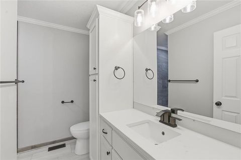 Tiny photo for 417 N Ridge Avenue, Liberty, MO 64068 (MLS # 2618700)