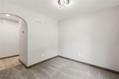 Tiny photo for 417 N Ridge Avenue, Liberty, MO 64068 (MLS # 2618700)