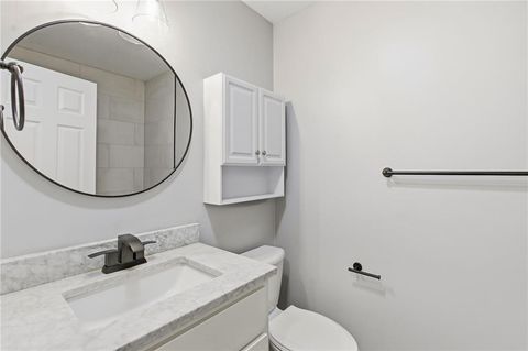 Tiny photo for 417 N Ridge Avenue, Liberty, MO 64068 (MLS # 2618700)