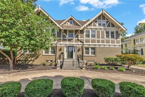 4975 Ward Parkway Boulevard Kansas City MO 64112