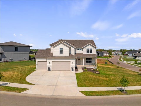 Photo of 25010 W 142nd Street, Olathe, KS 66061 (MLS # 2606579)