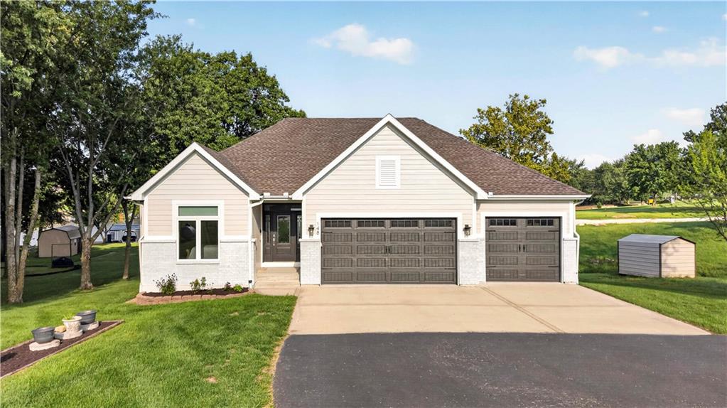 148 Lake Viking Terrace