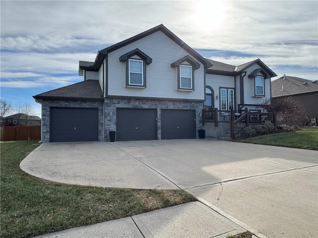 7805 NE 111th Street