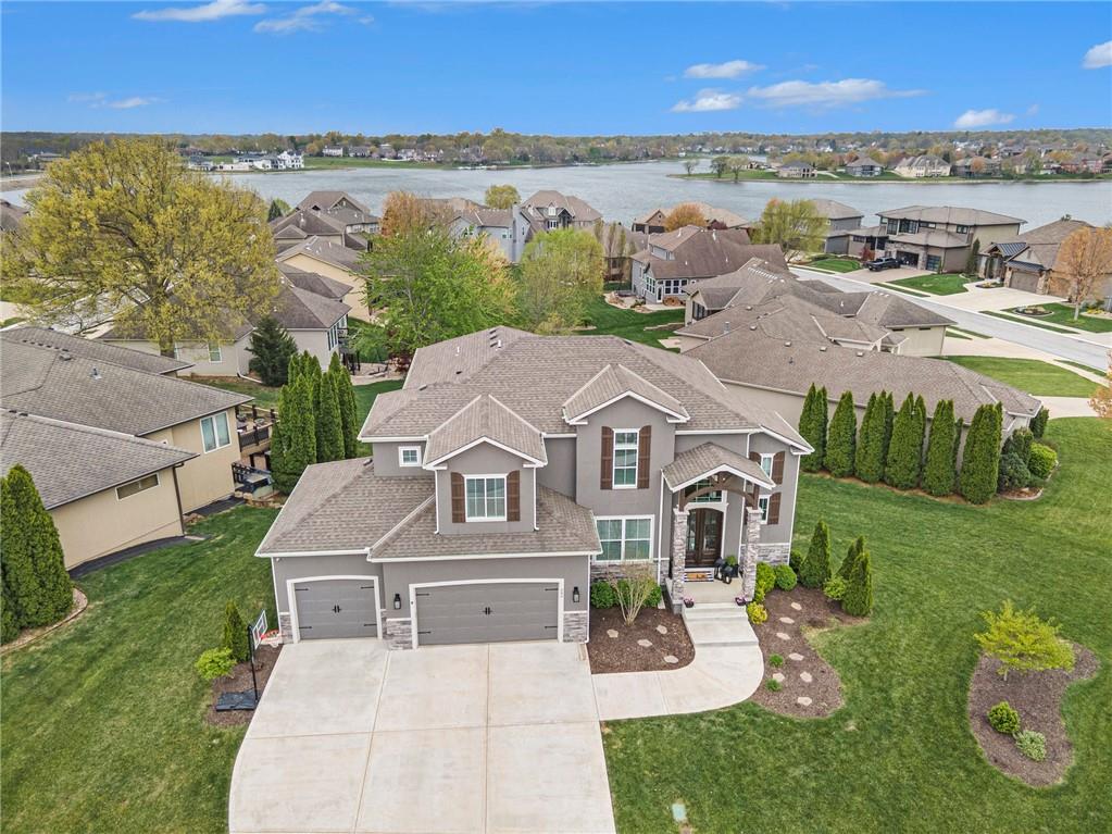 295 SW Point Shore Drive
