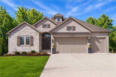 Photo of 21122 W 189th Court, Spring Hill, KS 66083 (MLS # 2601514)