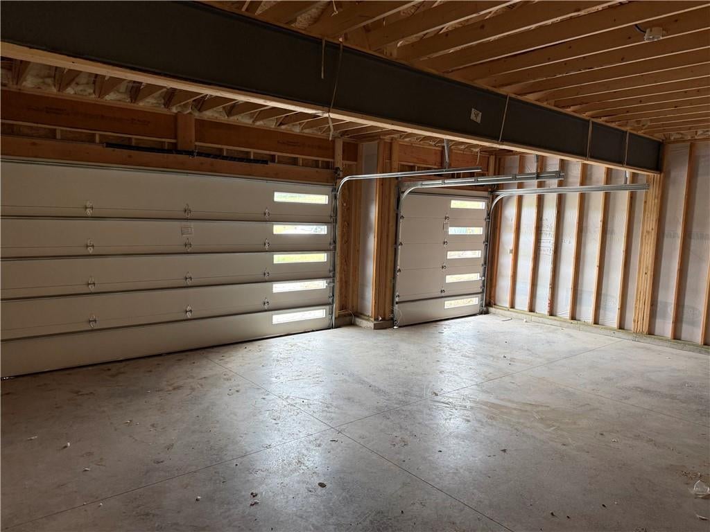 Photo of 521 Arbor Lane, Liberty, MO 64068 (MLS # 2643352)