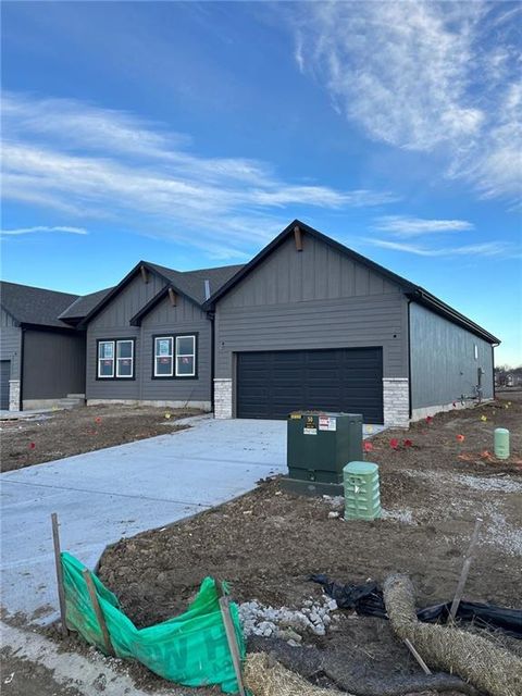 1224 SE Windbreak Drive, Lee\'s Summit, MO 64081 - MLS#: 2597897