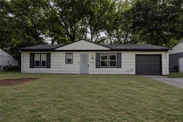 11303 DONNELLY AVE, KANSAS CITY, MO 64134 - Image 9a8d15bbffc29ce0a8a77924b37da330/3517006189