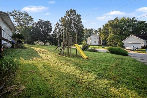 Tiny photo for 420 Glendale Road, Liberty, MO 64068 (MLS # 2638425)