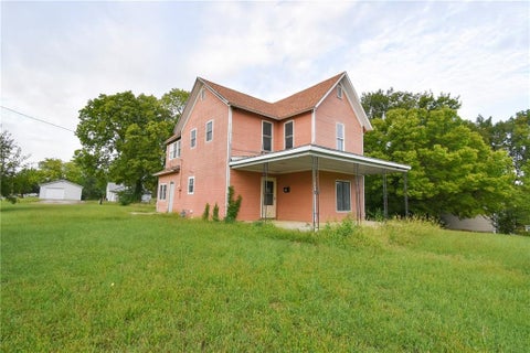 Photo of 344 W 10th Street, Horton, KS 66439 (MLS # 2643780)