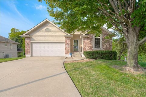 4500 Harvard Lane, Kansas City, MO 64133 - #: 2574582