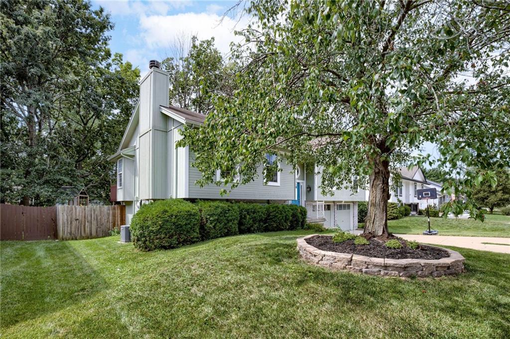 1118 SW Eastman Court