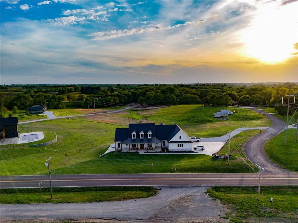St Joseph, Missouri, 64507, United States, 5 Bedrooms Bedrooms, ,5 BathroomsBathrooms,Residential,Active,2007340