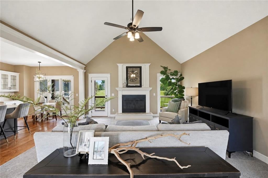 24407 Woodland Circle