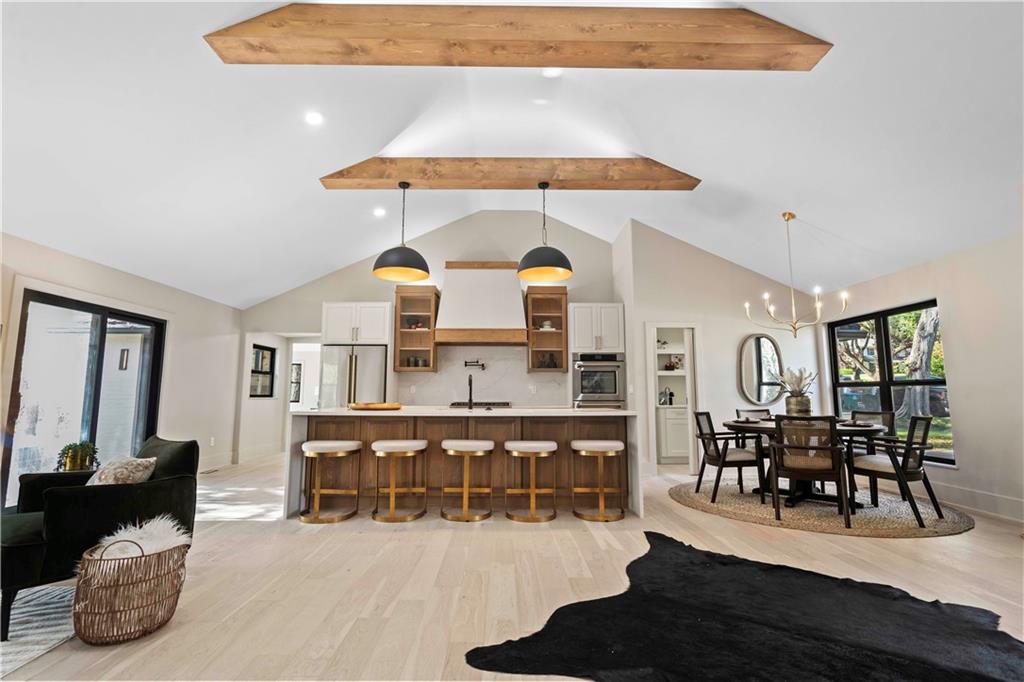 2019 W 81 st Terrace