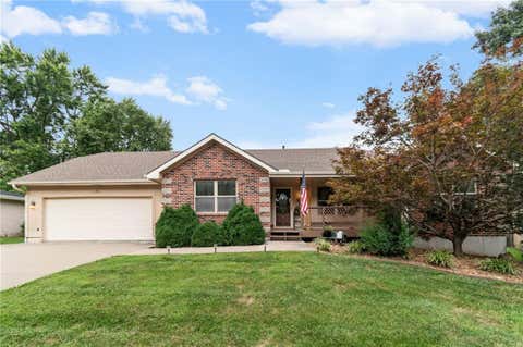 Photo of 903 N Chestnut Street, Cameron, MO 64429 (MLS # 2637614)