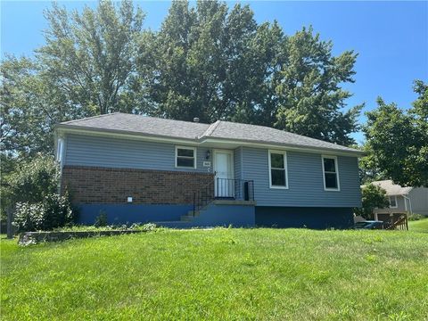 1111 SE 2nd Court, Lee\'s Summit, MO 64063 - MLS#: 2567586