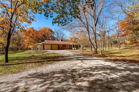 938 N 640 Road Baldwin City KS 66006