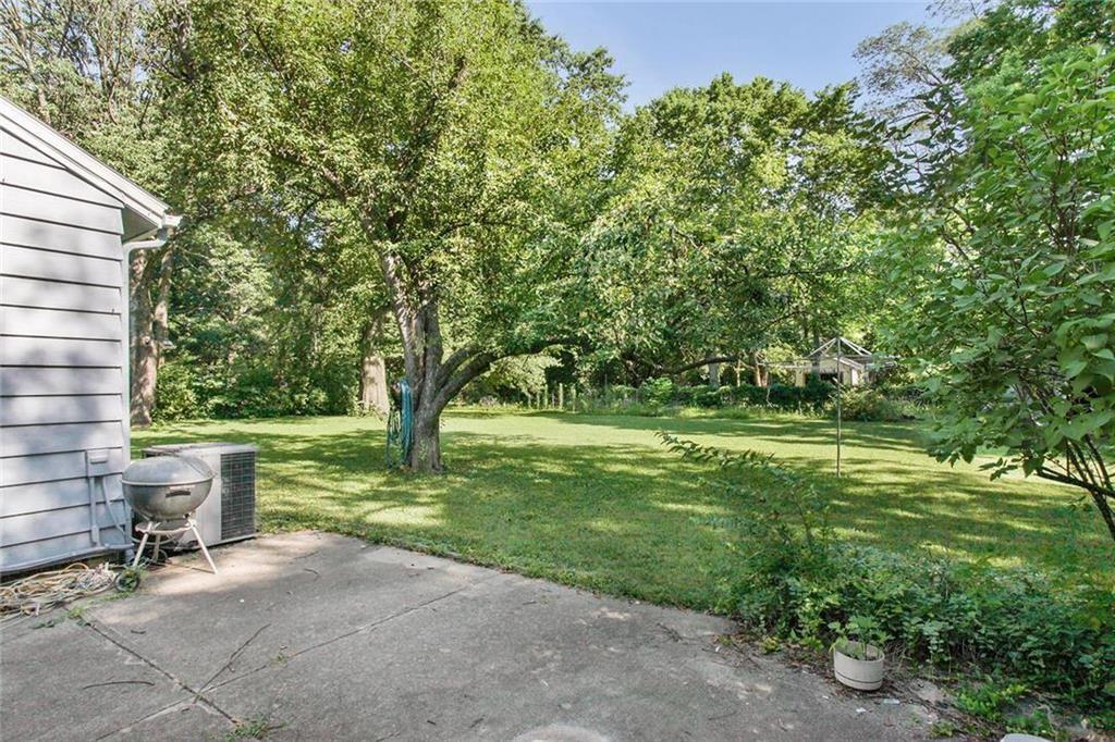 600 W Elm Street