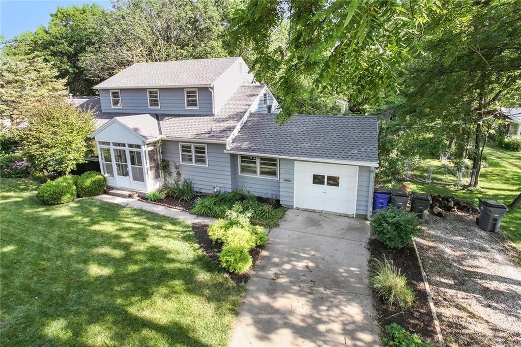 600 W Elm Street
