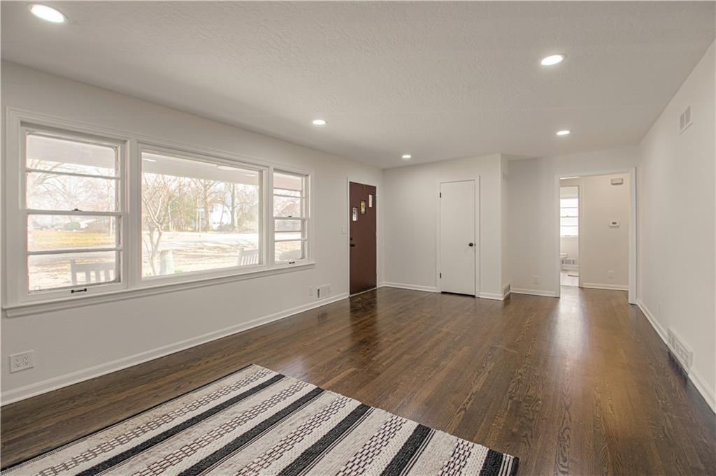 Photo of 7800 Booth Avenue, Kansas City, MO 64138 (MLS # 2608247)