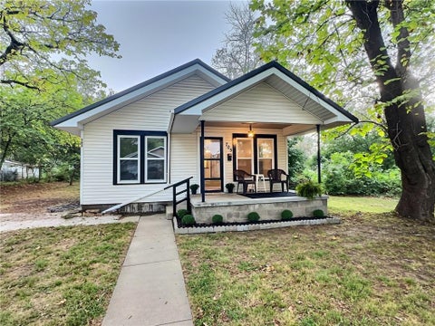 705 N Clay Street, Nevada, MO 64772 - #: 2639560