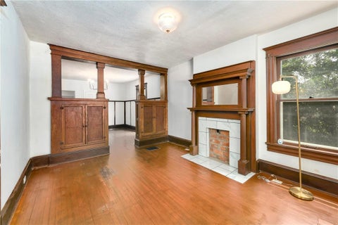 Photo of 3515 Woodland Avenue, Kansas City, MO 64109 (MLS # 2625513)