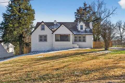 3541 E 78th Street Kansas City MO 64132