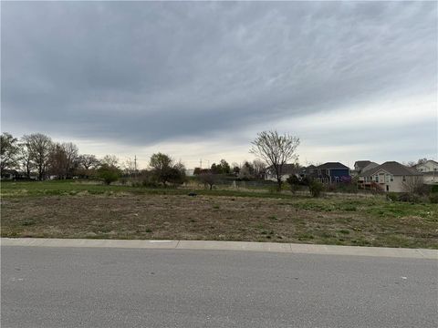 MLS: 2541384