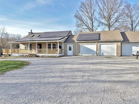 456 151st Road Clinton MO 64735