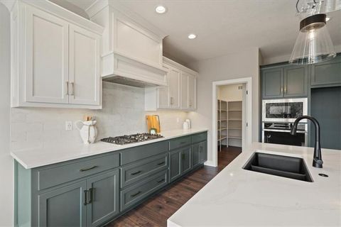 Photo of 11546 S Olathe View Road, Olathe, KS 66061 (MLS # 2583065)