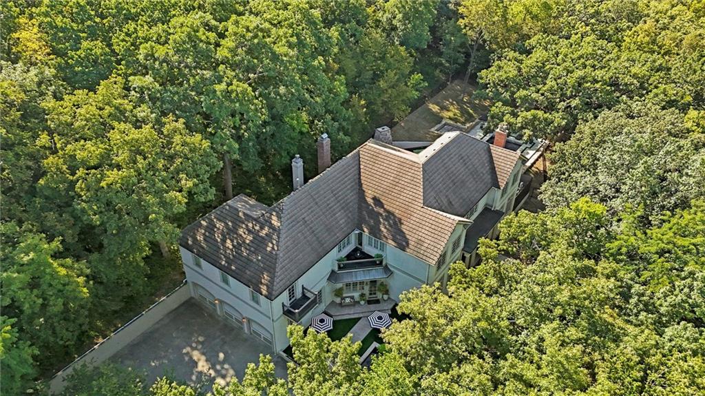 1149 Nottingham Drive