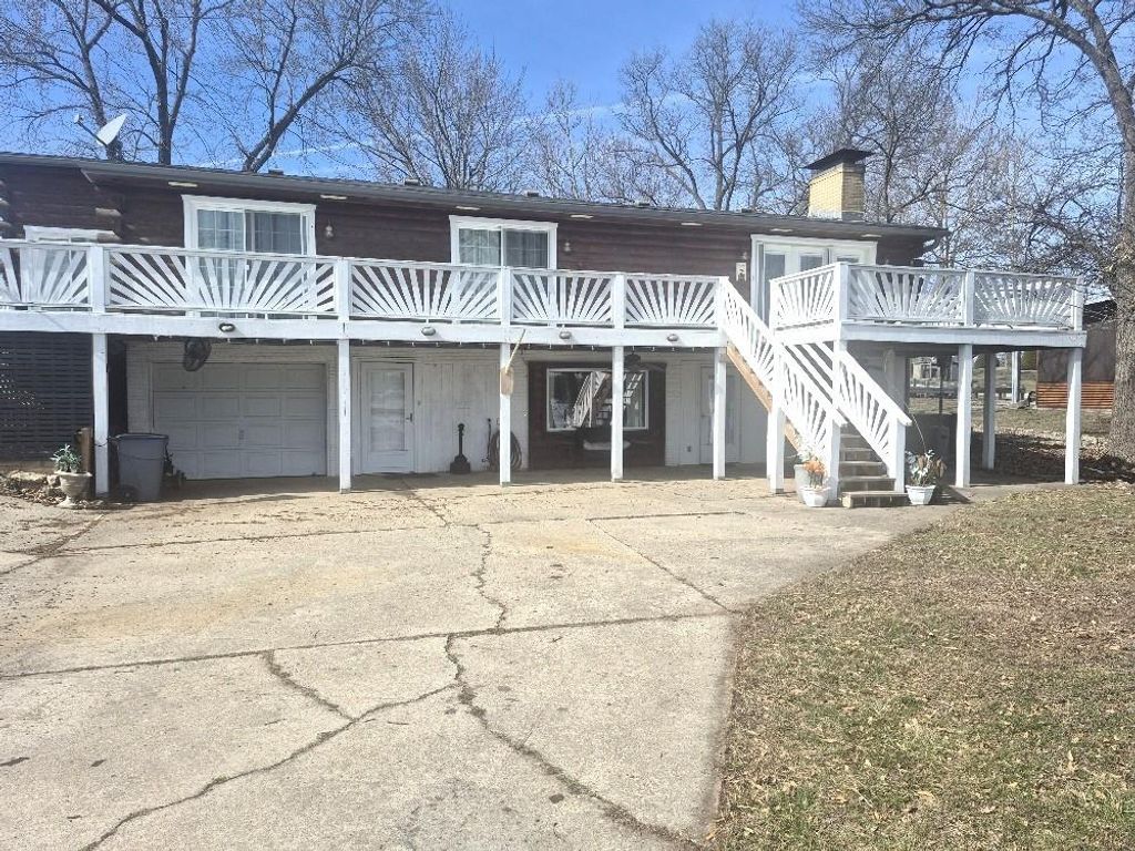Photo of 1656 Lake Viking Terrace, Gallatin, MO 64640 (MLS # 2608283)