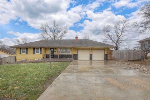 13001 E 54th Terrace, Kansas City, MO 64133 - MLS#: 2595291