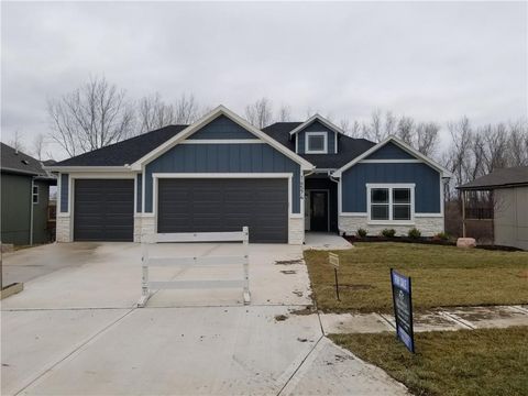 14574 Aurora Lane, Basehor, KS 66007 - #: 2509434