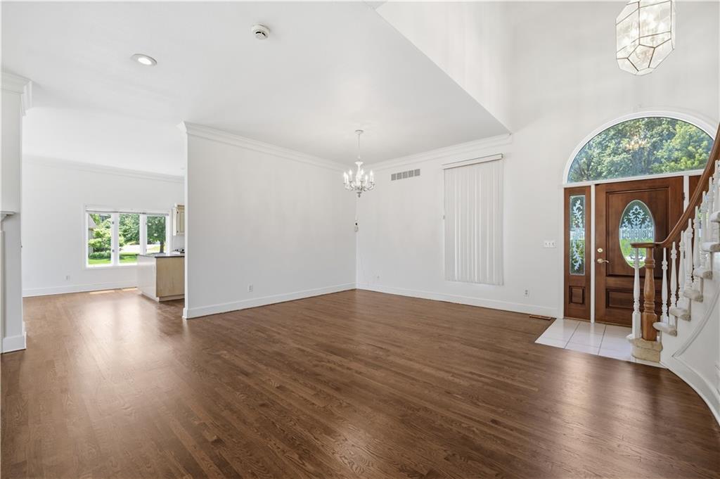 1101 NE Waterfield Village Drive