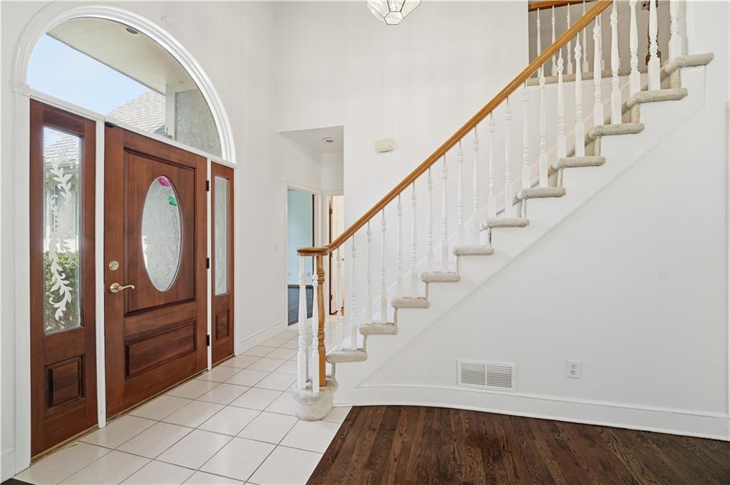 1101 NE Waterfield Village Drive