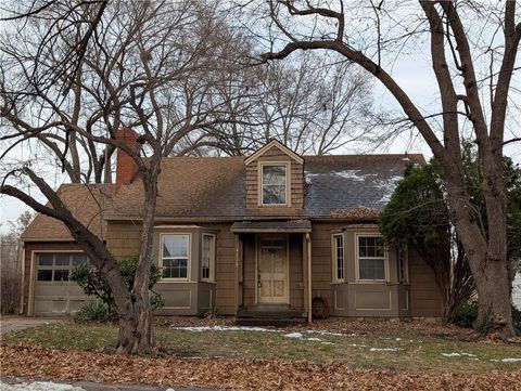 4114 W 53rd Terrace, Roeland Park, KS 66205 - #: 2591238