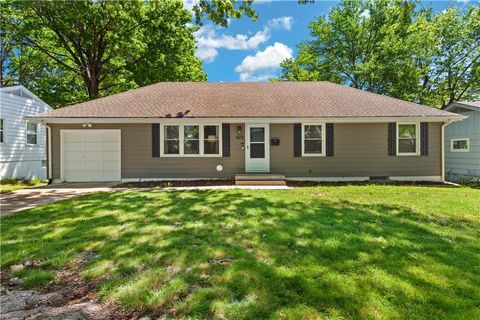 4213 S Delaware Avenue Independence MO 64055