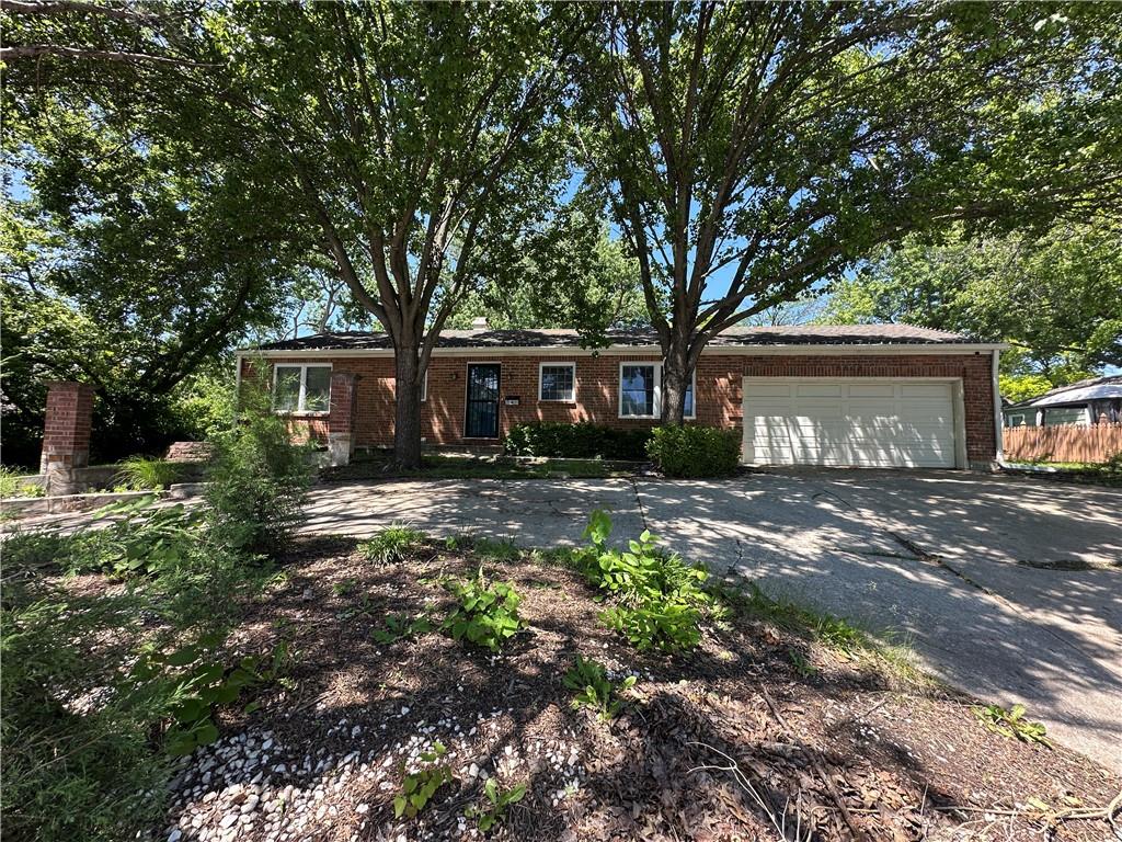 8308 State Line Road