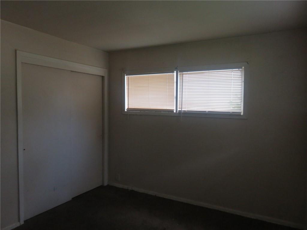 Kansas City, Missouri 64134, United States, 3 Bedrooms Bedrooms, ,1 BathroomBathrooms,Residential,Pending,185983