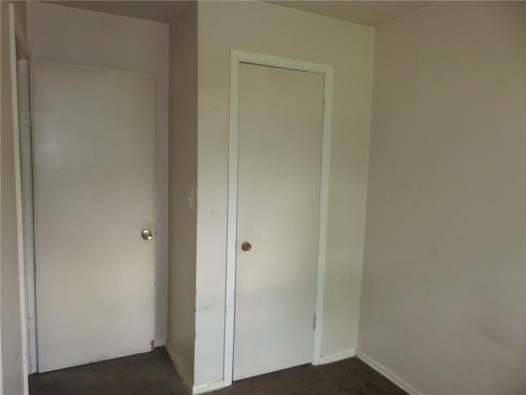 Kansas City, Missouri 64134, United States, 3 Bedrooms Bedrooms, ,1 BathroomBathrooms,Residential,Pending,185983