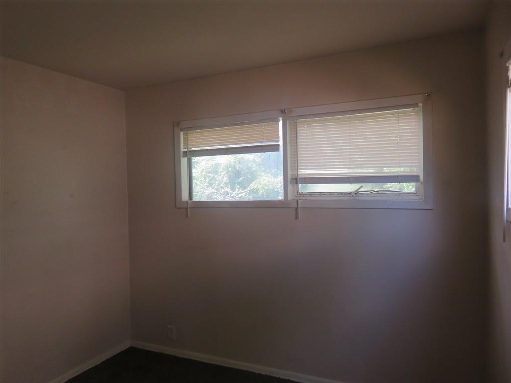 Kansas City, Missouri 64134, United States, 3 Bedrooms Bedrooms, ,1 BathroomBathrooms,Residential,Pending,185983