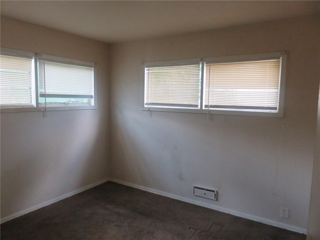 Kansas City, Missouri 64134, United States, 3 Bedrooms Bedrooms, ,1 BathroomBathrooms,Residential,Pending,185983