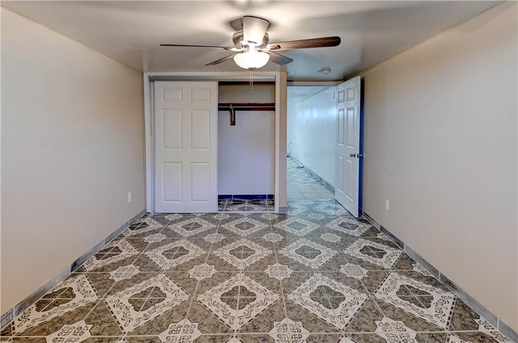 Lee's Summit, Missouri 64081, United States, 4 Bedrooms Bedrooms, ,3 BathroomsBathrooms,Residential,Pending,209951